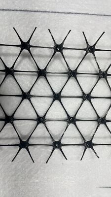 Un buen precio. TX150 TX160 PP Geomalla de plástico de red geográfica triaxial para la construcción de reforzamientos de carreteras en línea
