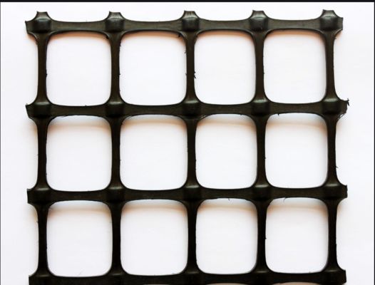 İyi bir fiyat. Yol İnşaatı 30-30KN Yol tabanını güçlendirmek için Biaxial Polypropylene Geogrid çevrimiçi