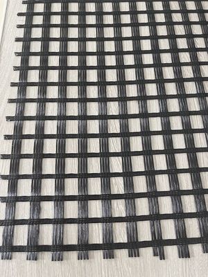 Good price 80kN Fiberglass Yarn Ground Gravel Geogrid Asphalt Reinforcement For Grid Paver online