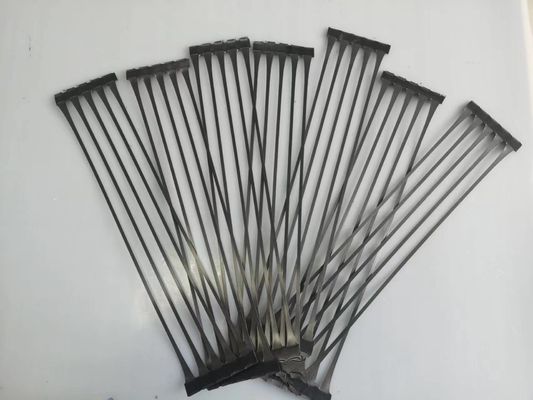 Good price 95KN Plastic HDPE Uniaxial Geogrid High Strength Soil Reinforcement Solution online