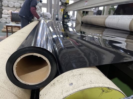 Ein guter Preis. Hochfeste Kunststofffischbecken Hdpe Geomembran 2 mm glatt für Deponienprojekte Online
