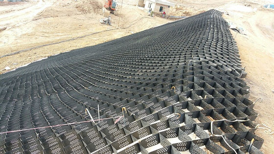 Good price 100mm 150mm ASTM Standard Textured HDPE Geocell For Eroison Control Load Support online