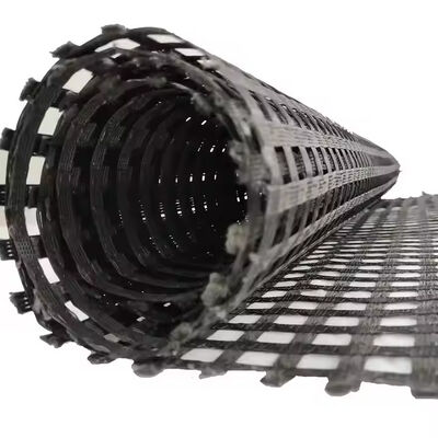 Goede prijs. 5.2x100M 200-30KN/M Polyester PET Geogrid voor grondverschuiving reparatie Bodemversterking online