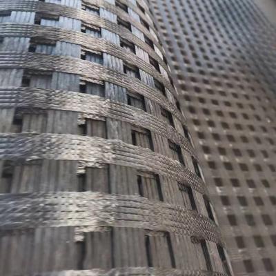 Goede prijs. SBR Gecoat 100-300KN/M Uniaxiale polyester geogrids Stabiliseren van dijken Slopende steunmuur online